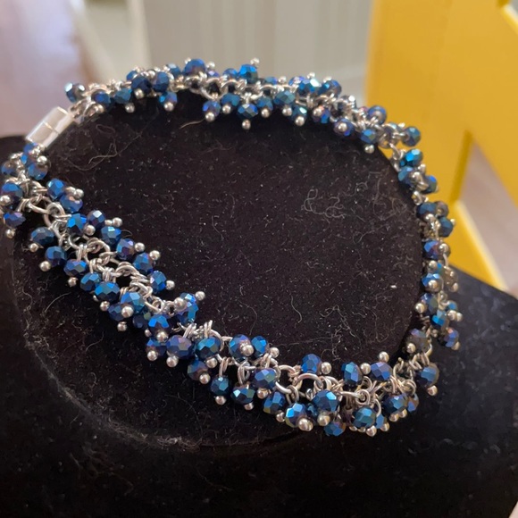 Creative designs by Elyse Jewelry - Gorgeous blue sapphire sterling silver bracelet